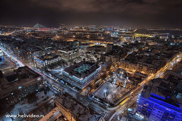 Buka širom Beograda, građani lupaju u šerpe i zvižde: Studenti blokirali ministarstvo, Vučić ih vređao
